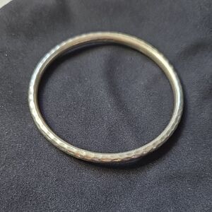 Silpada Retired Hammered Sterling Silver Bangle